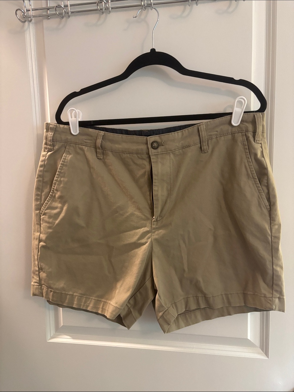 Nautica Men's The deck Shorts in Khaki